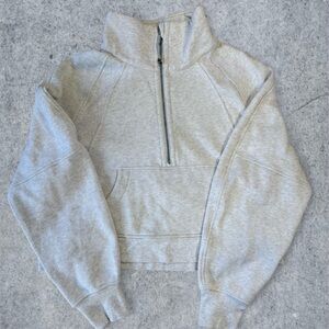 Lululemon light grey cropped vest